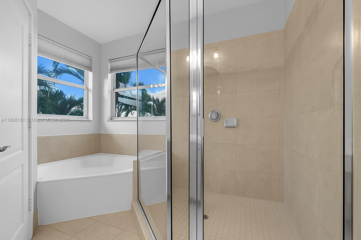 CRESTVIEW LAKES - Residential