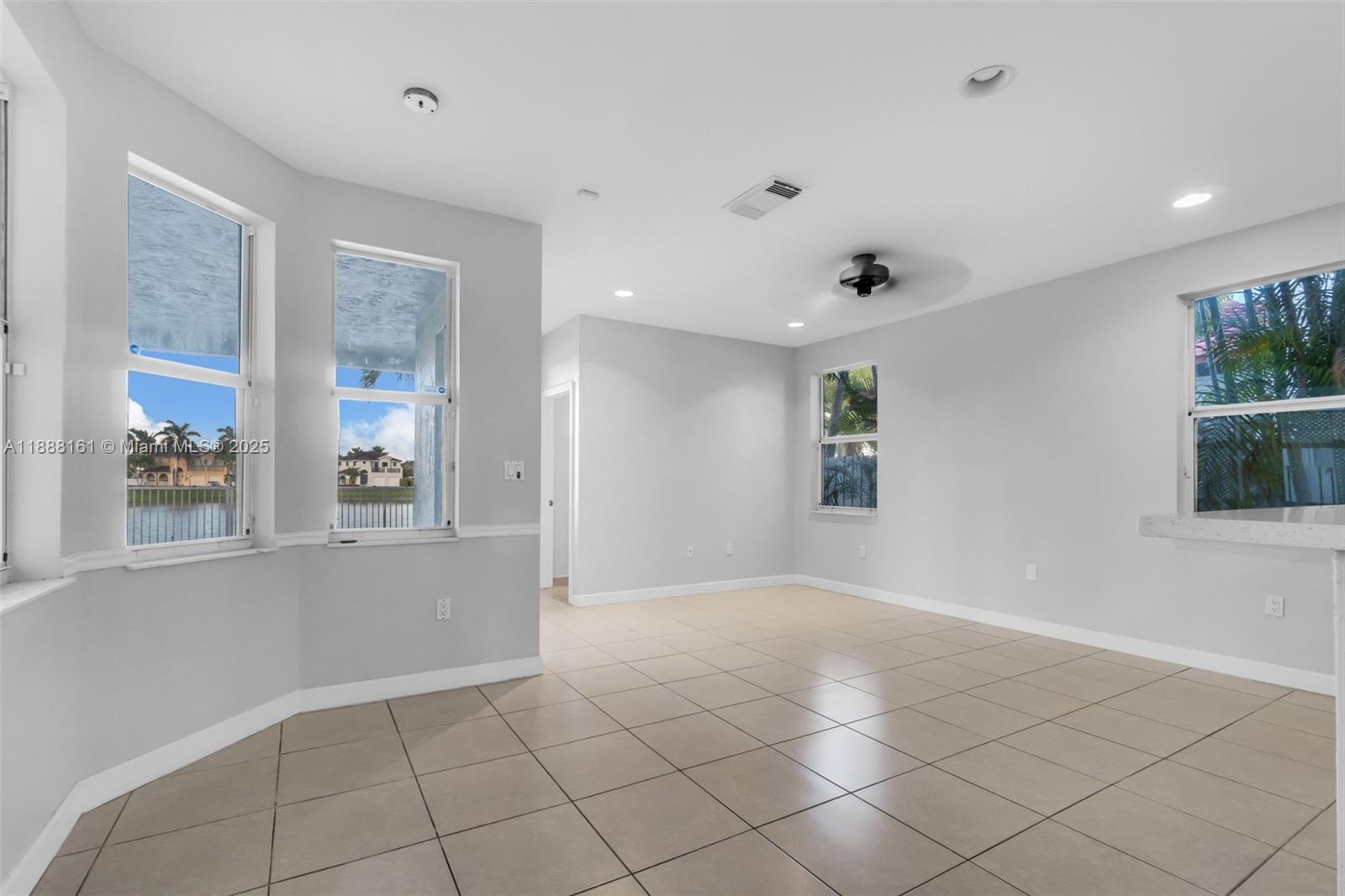 CRESTVIEW LAKES - Residential