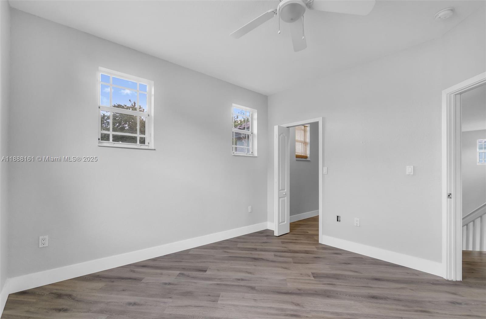 CRESTVIEW LAKES - Residential