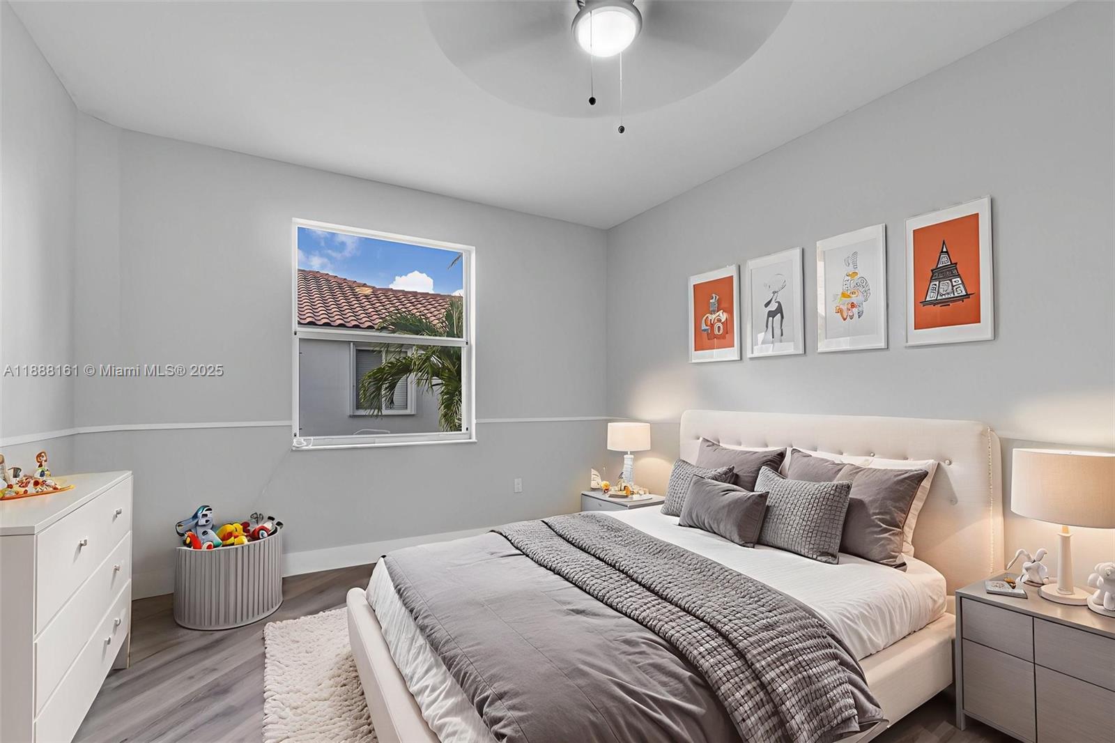 CRESTVIEW LAKES - Residential