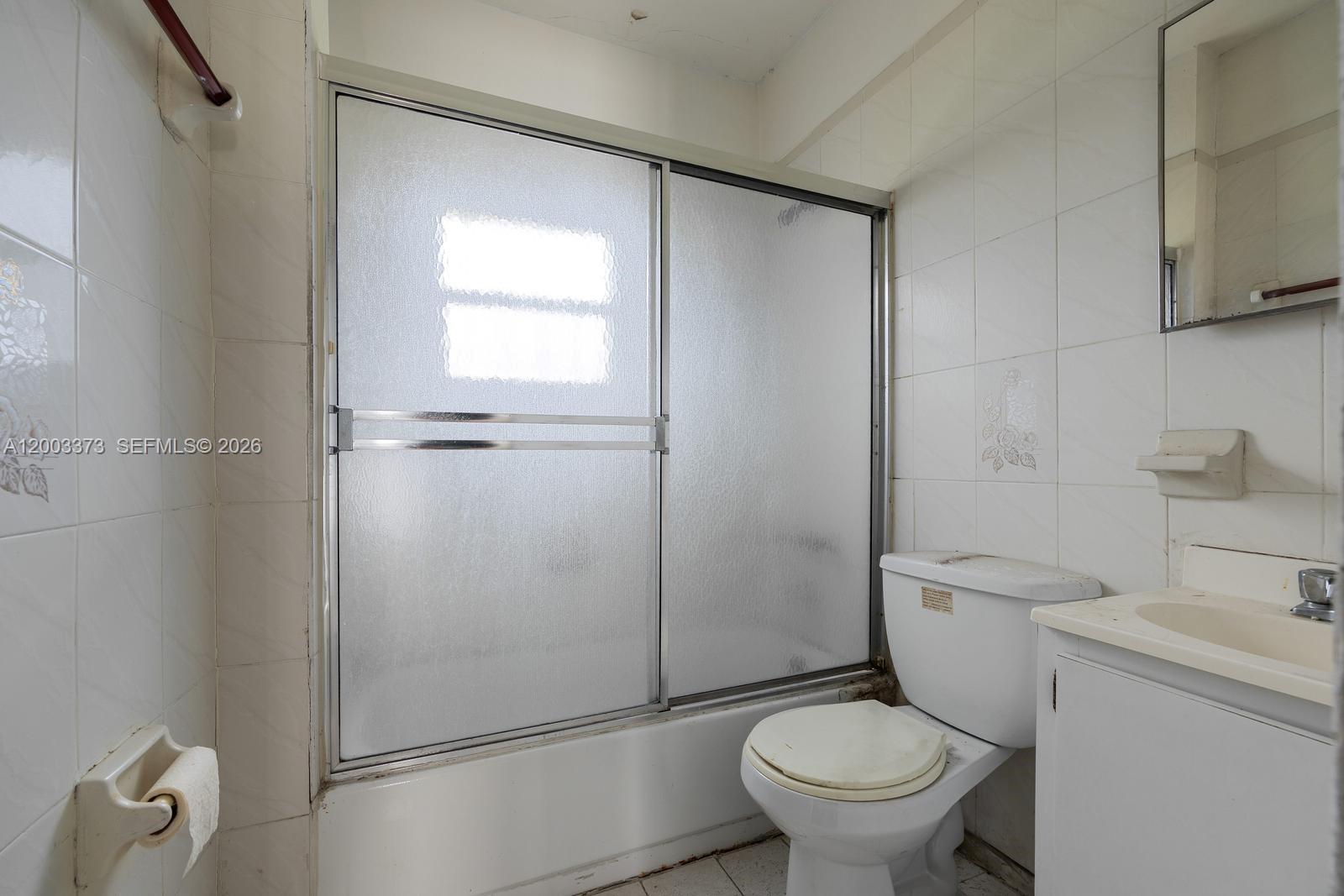 LAWRENCE ESTATE EAST ADDN - Residential Income