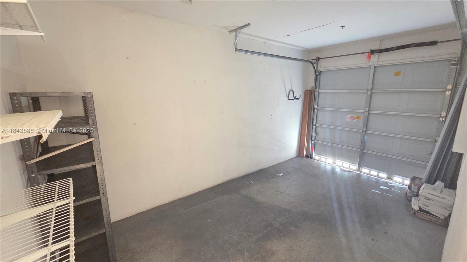 COUNTRY WESTERN STORE - Residential Lease