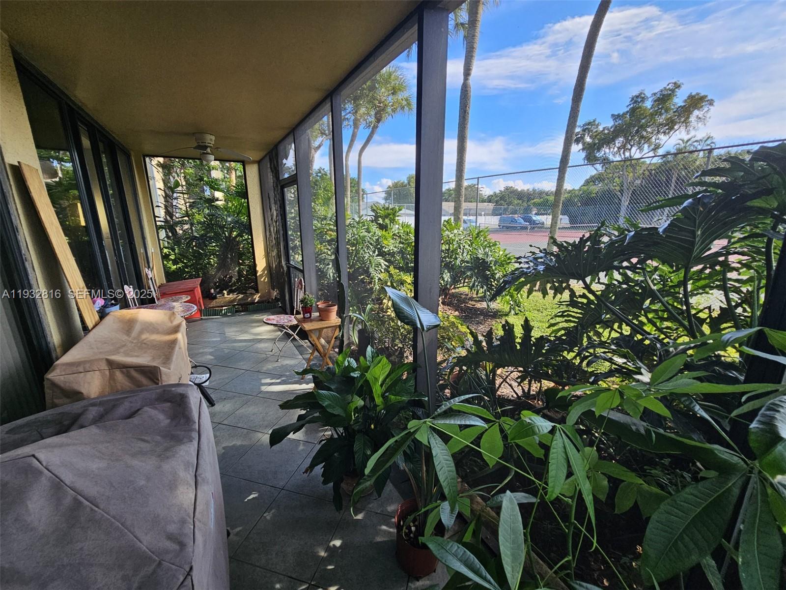 HARVEST SECTION FOUR COND - Residential