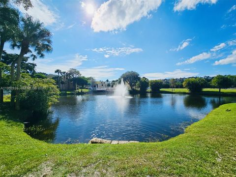 2831 SW 87th Ave 704 Davie FL 33328