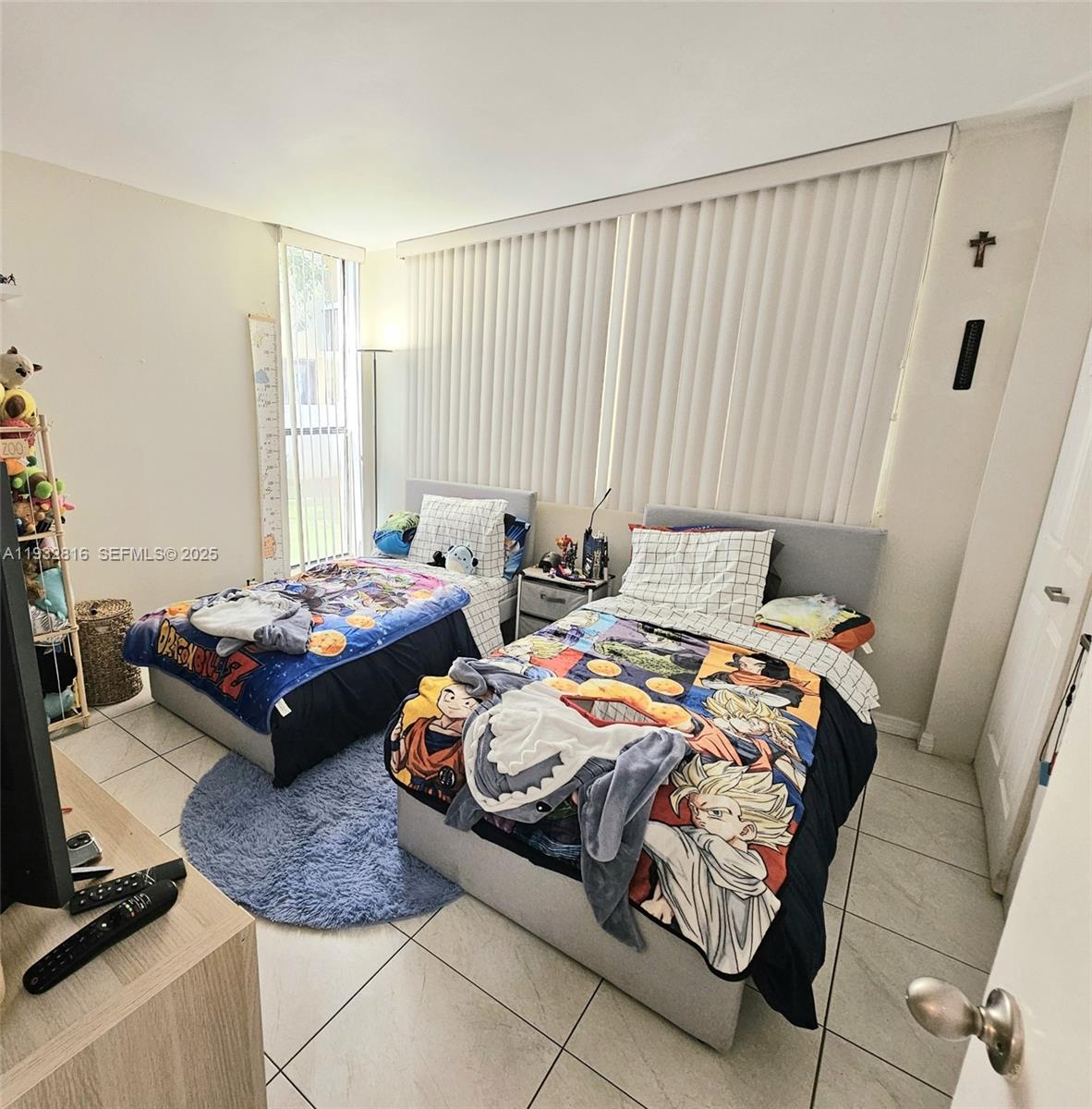 HARVEST SECTION FOUR COND - Residential