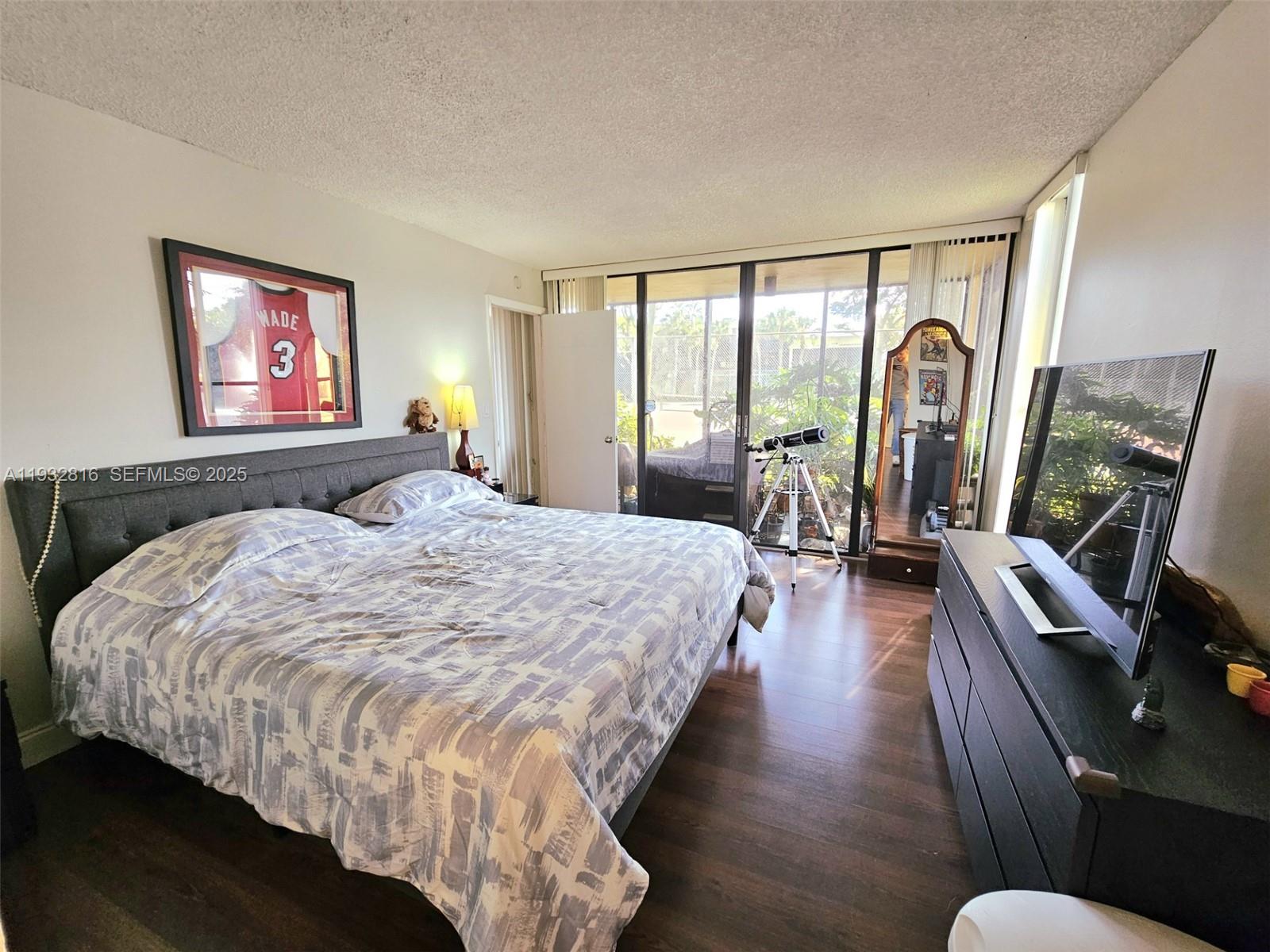 HARVEST SECTION FOUR COND - Residential