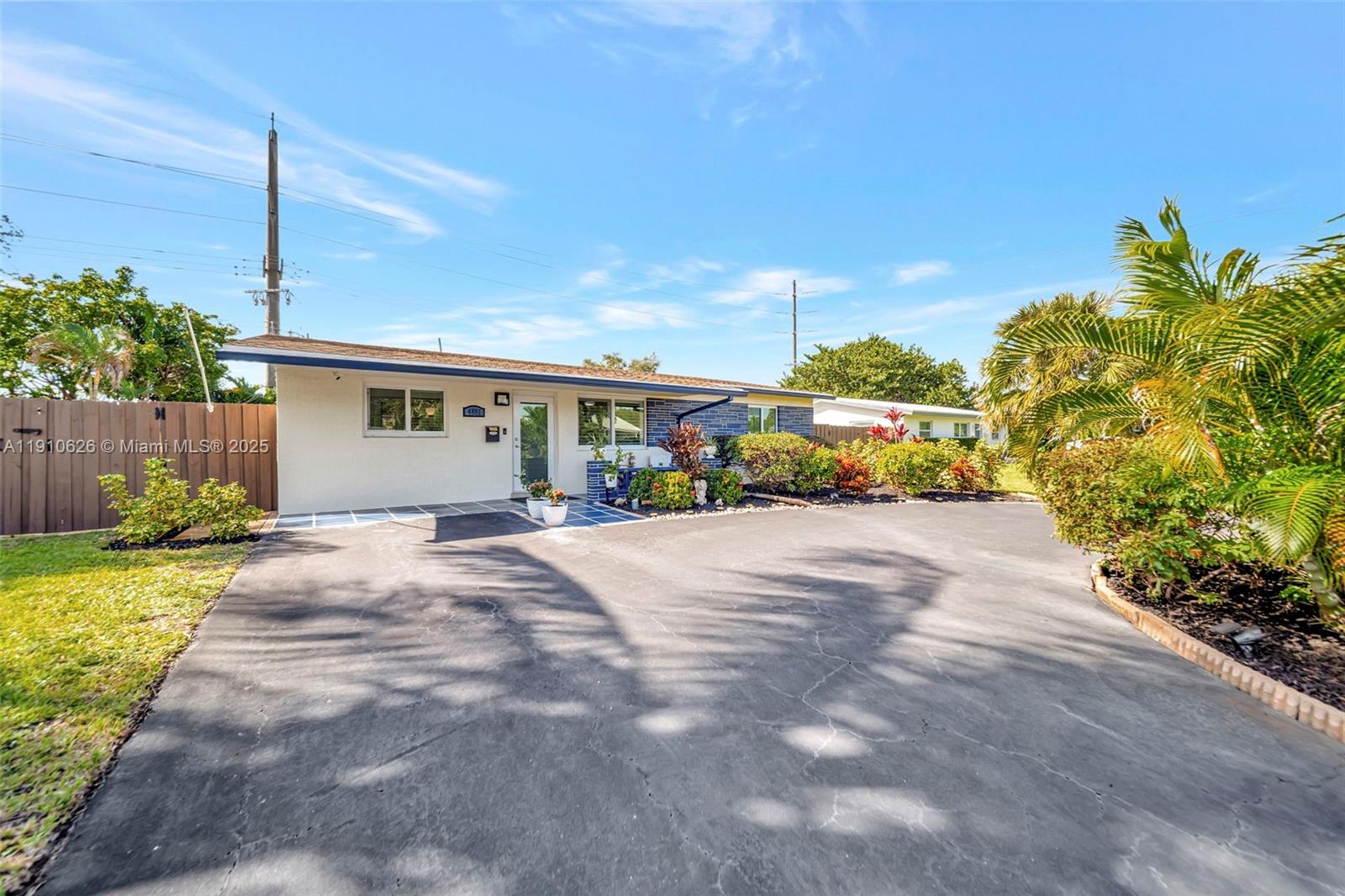 CORAL HEIGHTS SEC 3 - Residential