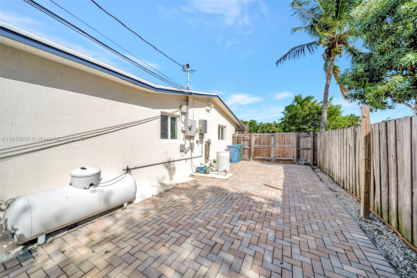 CORAL HEIGHTS SEC 3 - Residential