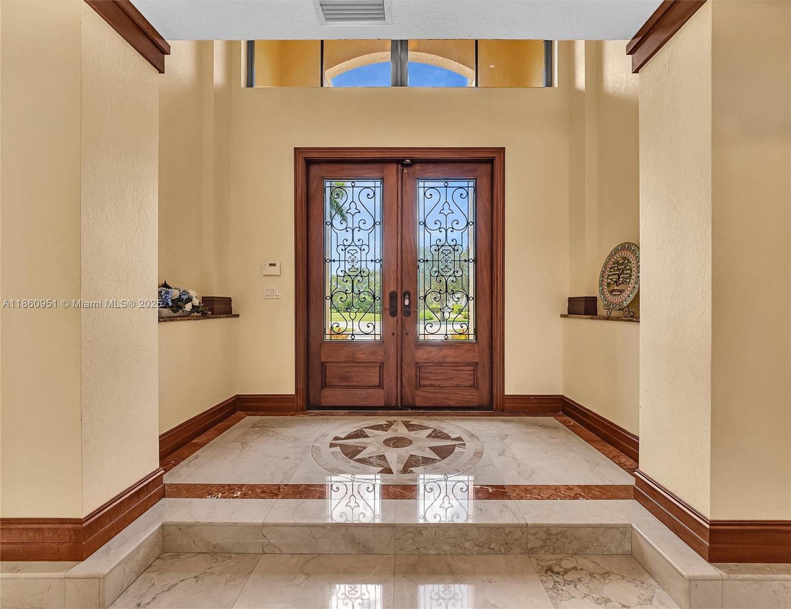 OAK HOLLOW ESTATES - Residential