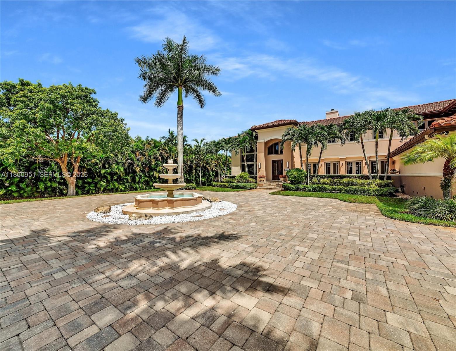 OAK HOLLOW ESTATES - Residential