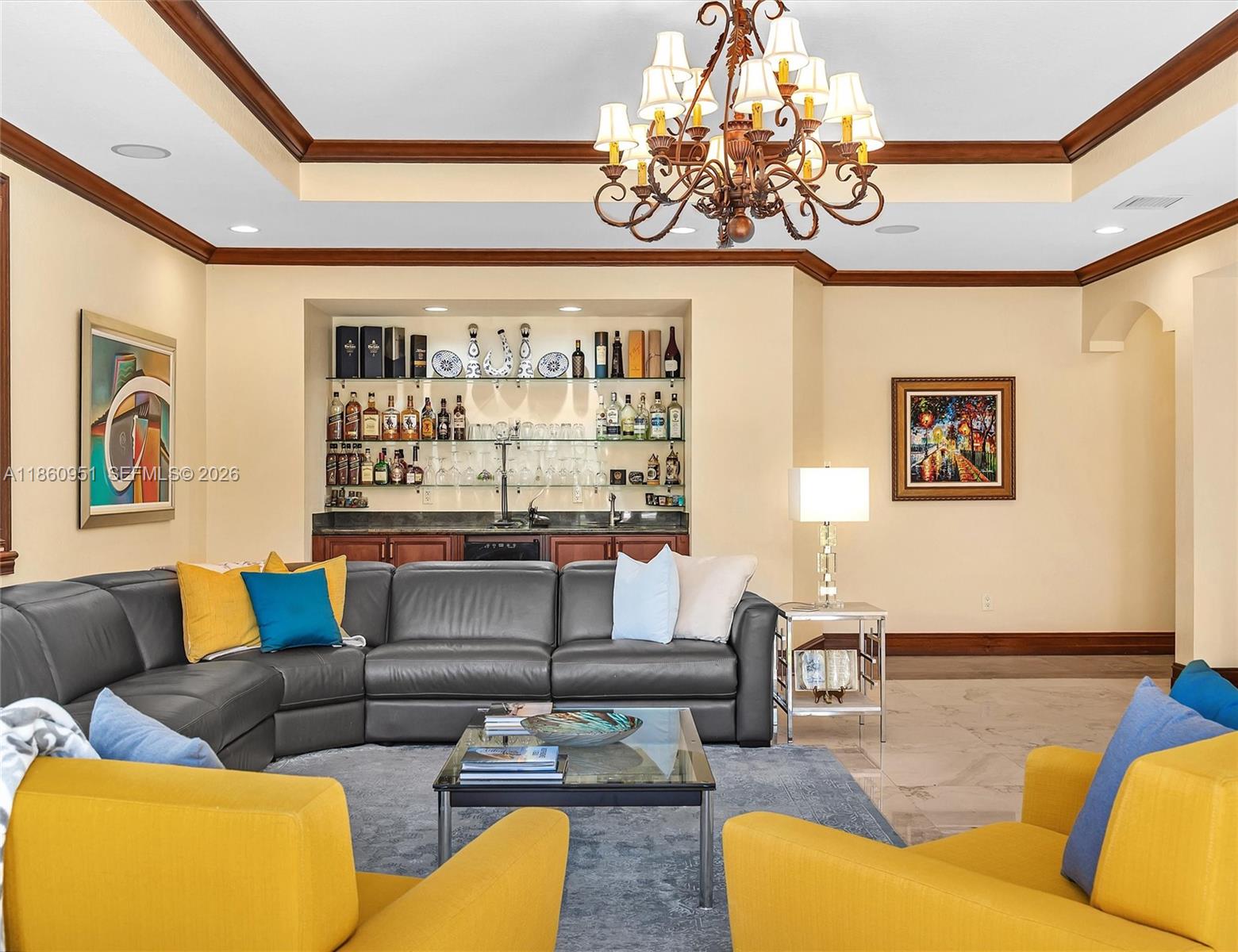 OAK HOLLOW ESTATES - Residential