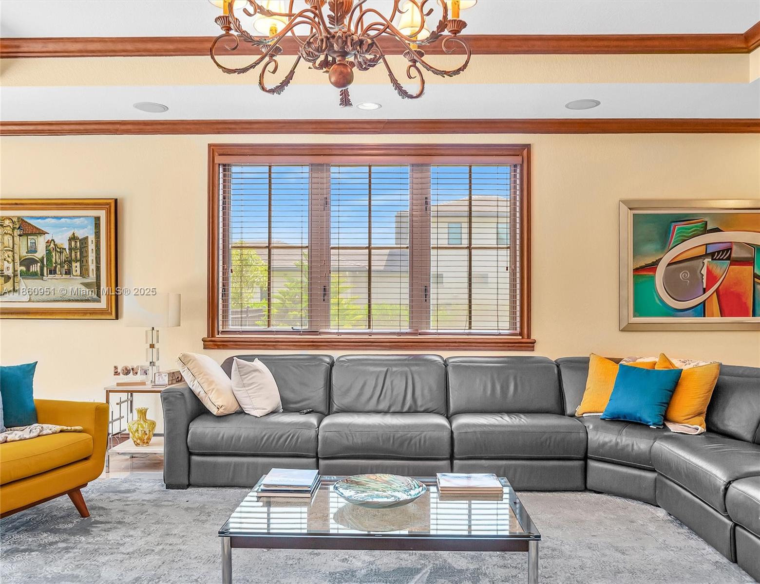 OAK HOLLOW ESTATES - Residential