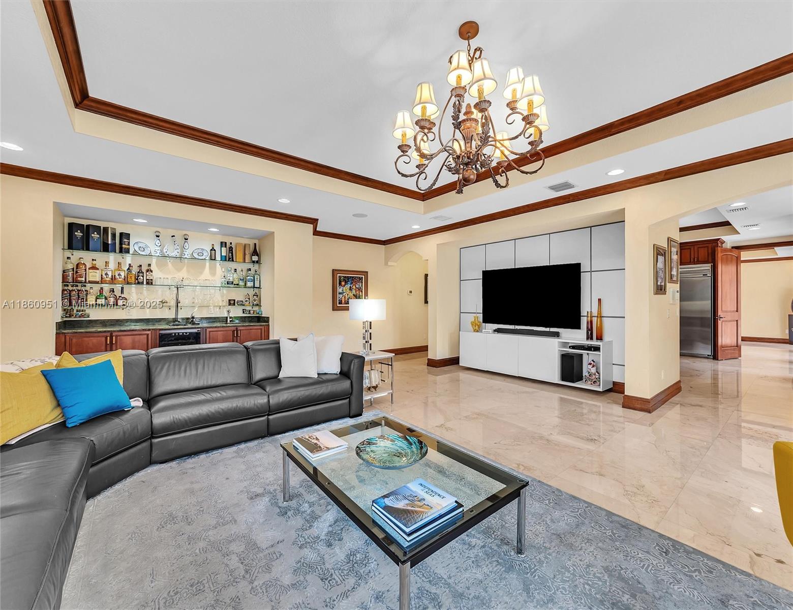 OAK HOLLOW ESTATES - Residential