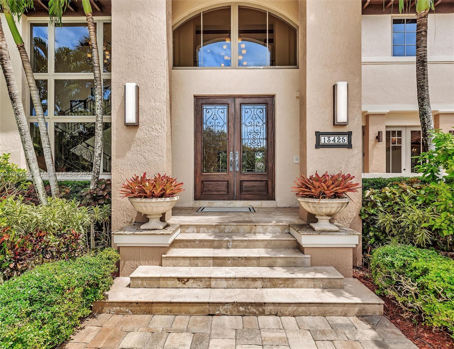 OAK HOLLOW ESTATES - Residential