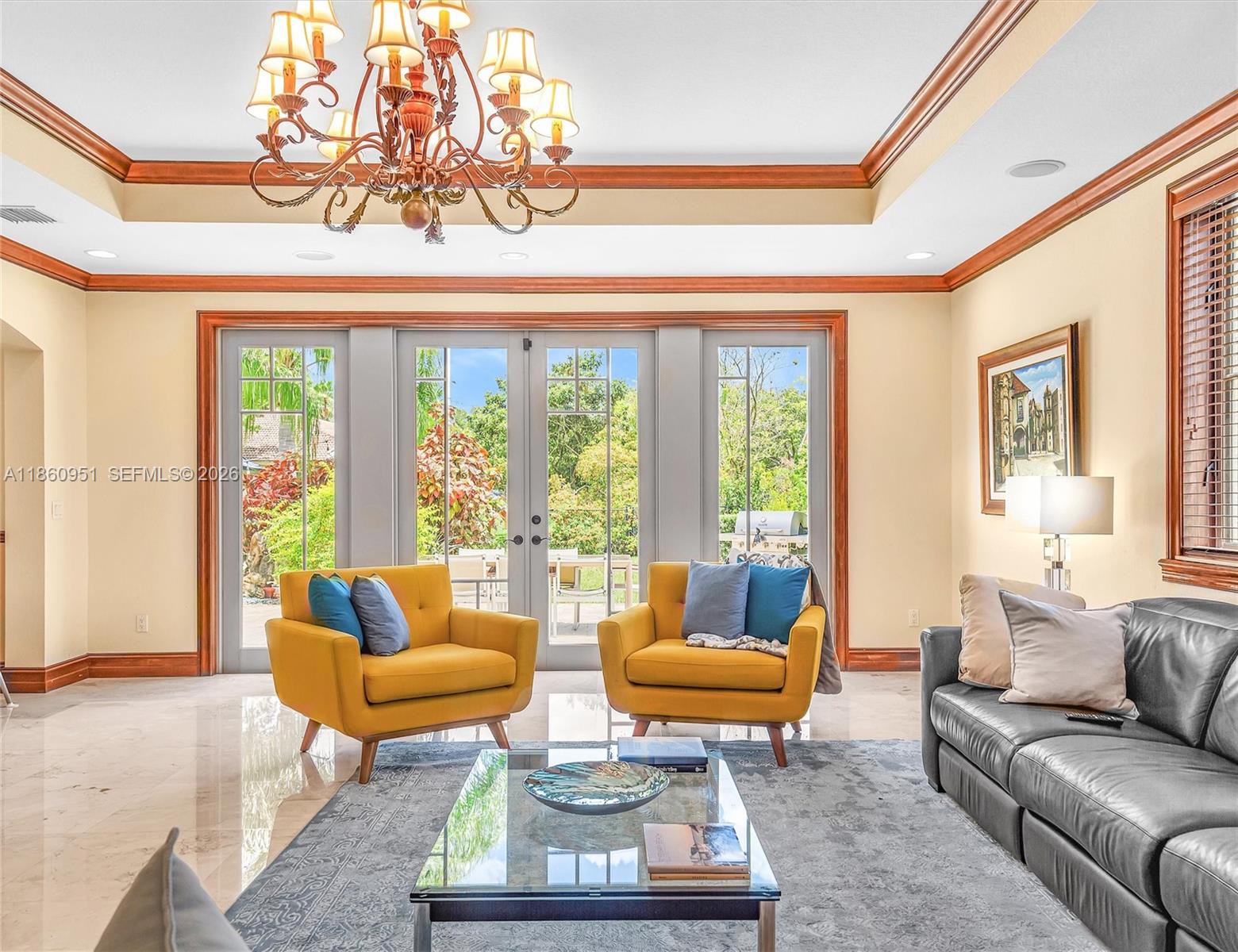 OAK HOLLOW ESTATES - Residential