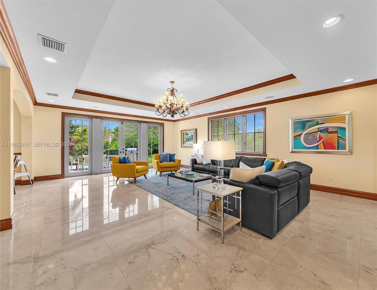 OAK HOLLOW ESTATES - Residential