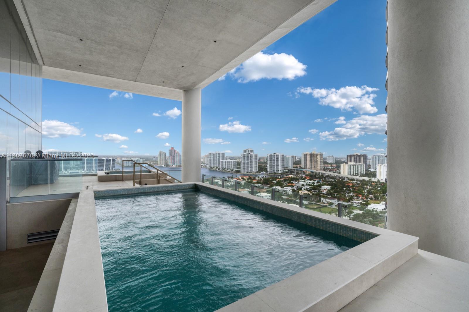 NORTH BISCAYNE BEACH AMEN - Residential