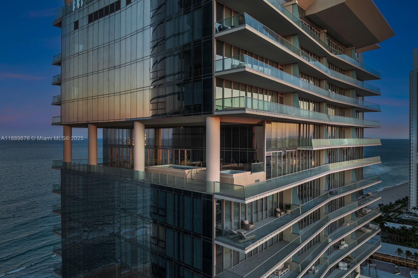 NORTH BISCAYNE BEACH AMEN - Residential