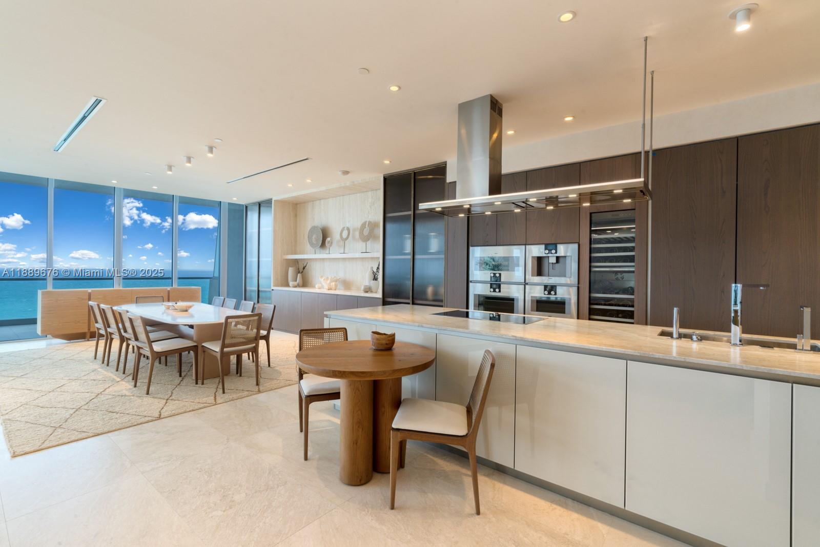 NORTH BISCAYNE BEACH AMEN - Residential