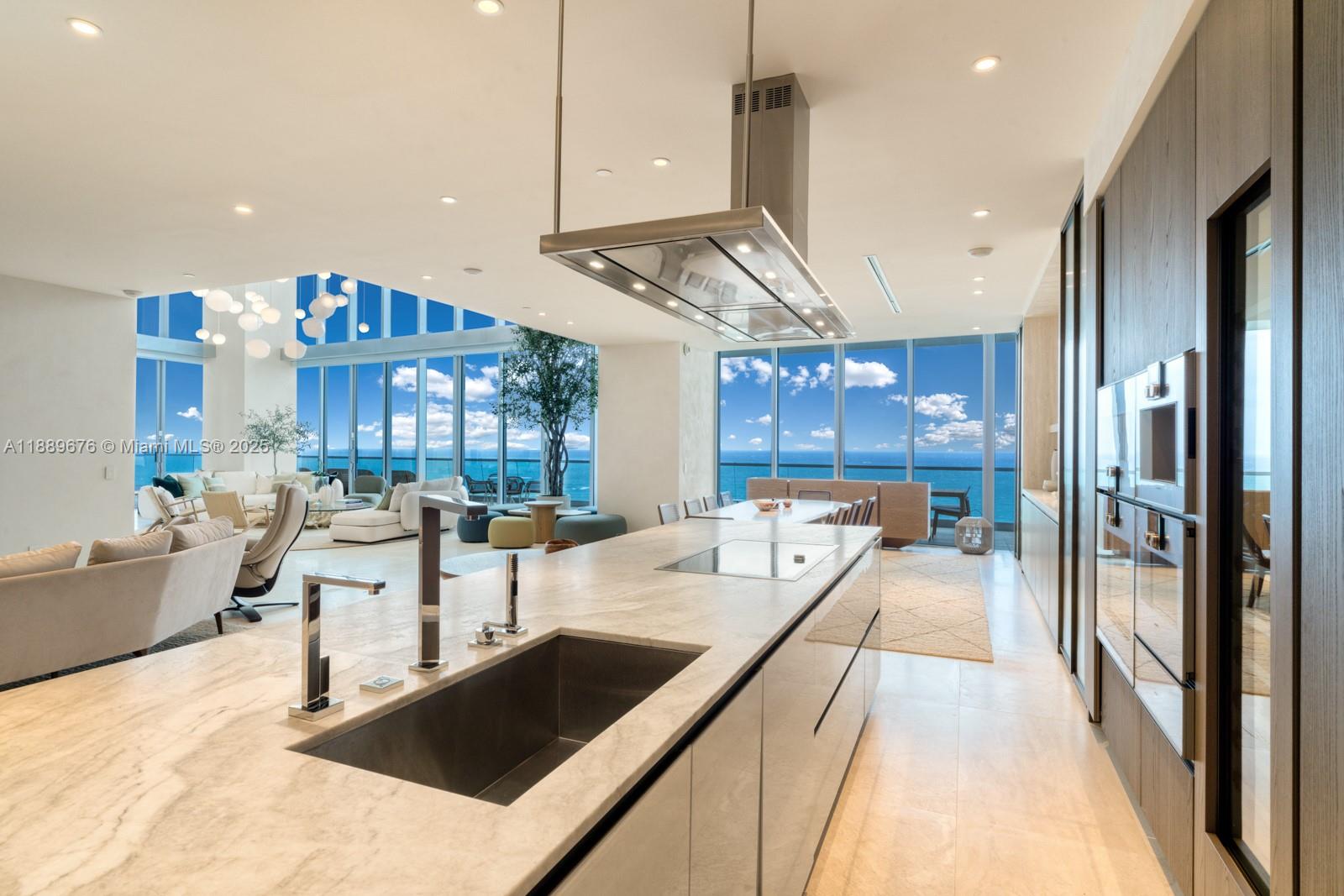 NORTH BISCAYNE BEACH AMEN - Residential