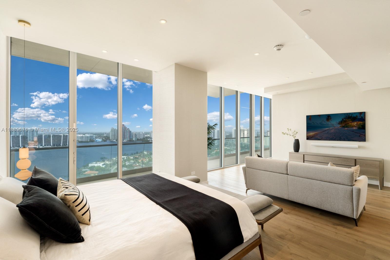 NORTH BISCAYNE BEACH AMEN - Residential