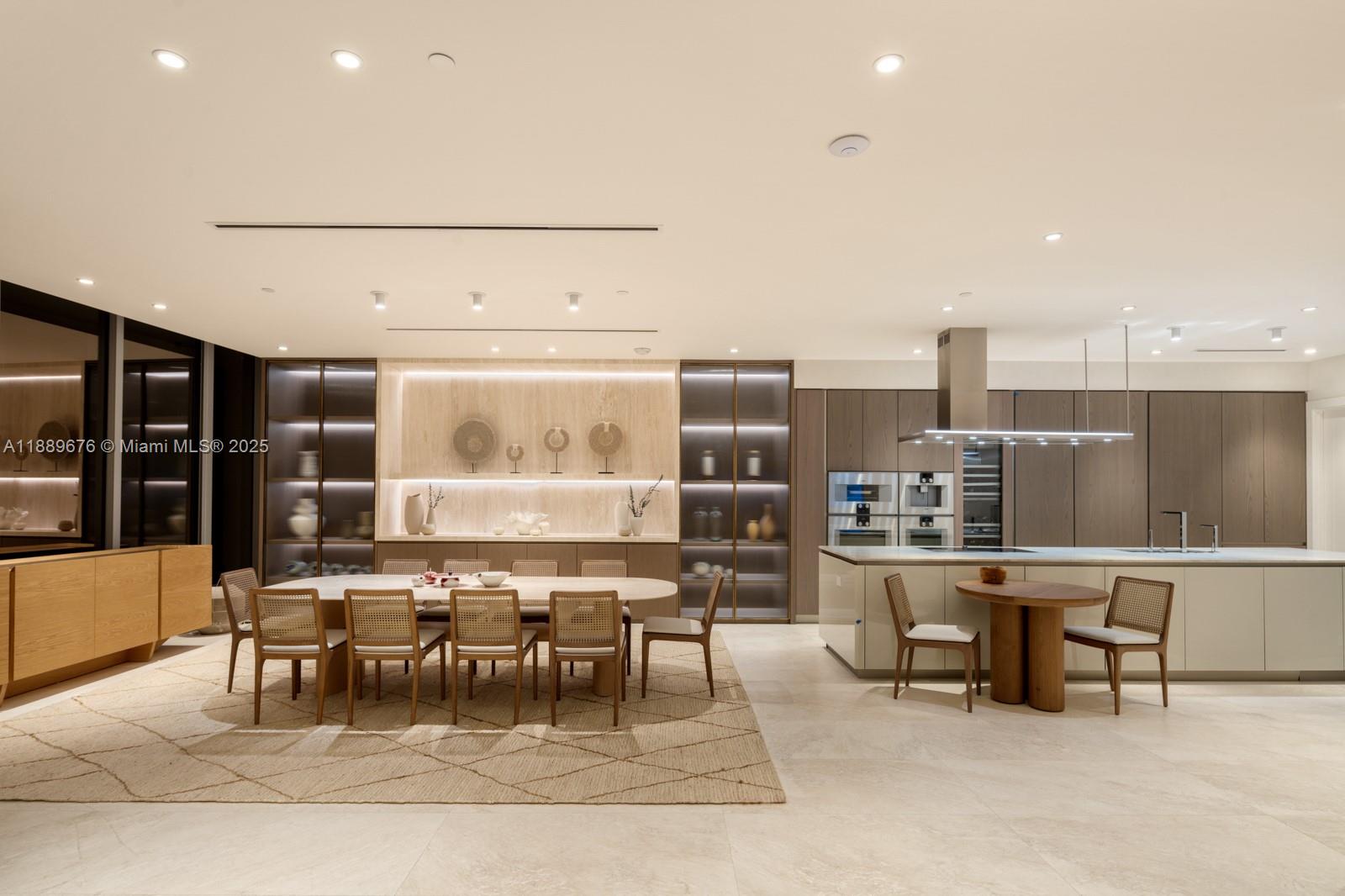 NORTH BISCAYNE BEACH AMEN - Residential