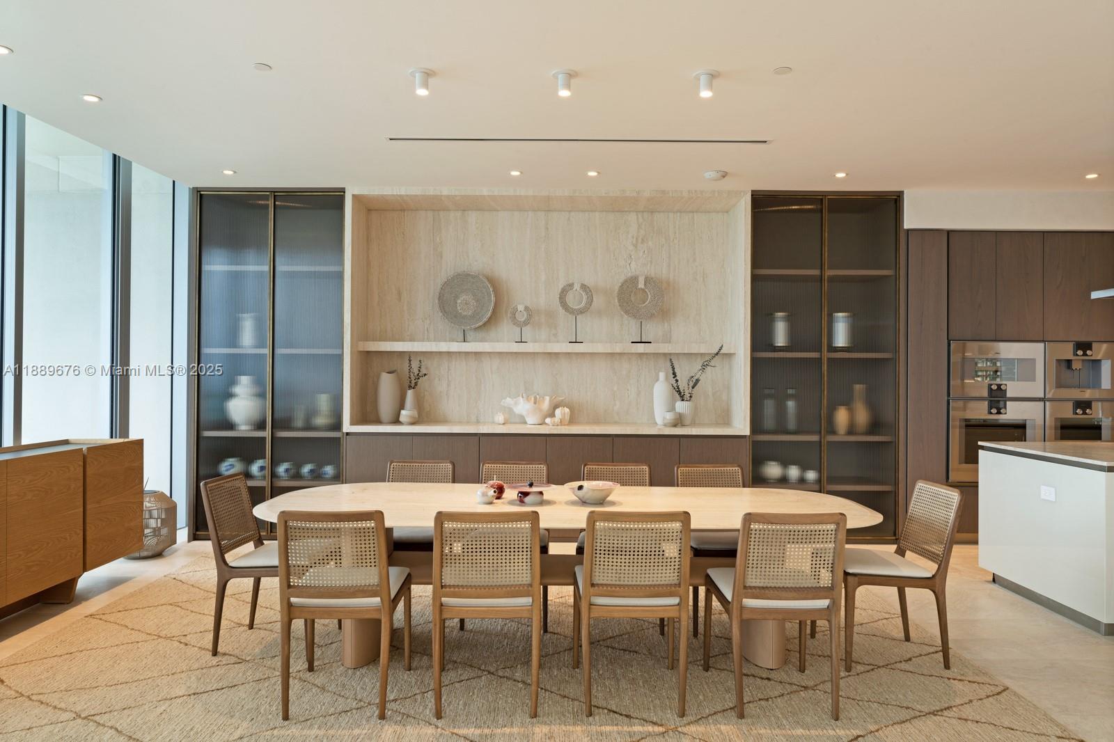 NORTH BISCAYNE BEACH AMEN - Residential