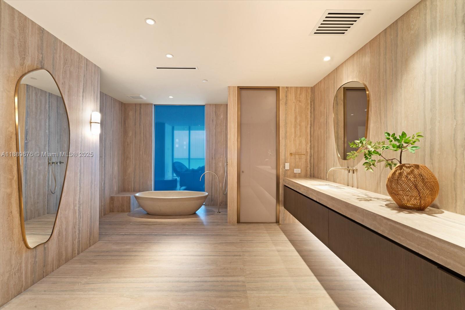 NORTH BISCAYNE BEACH AMEN - Residential