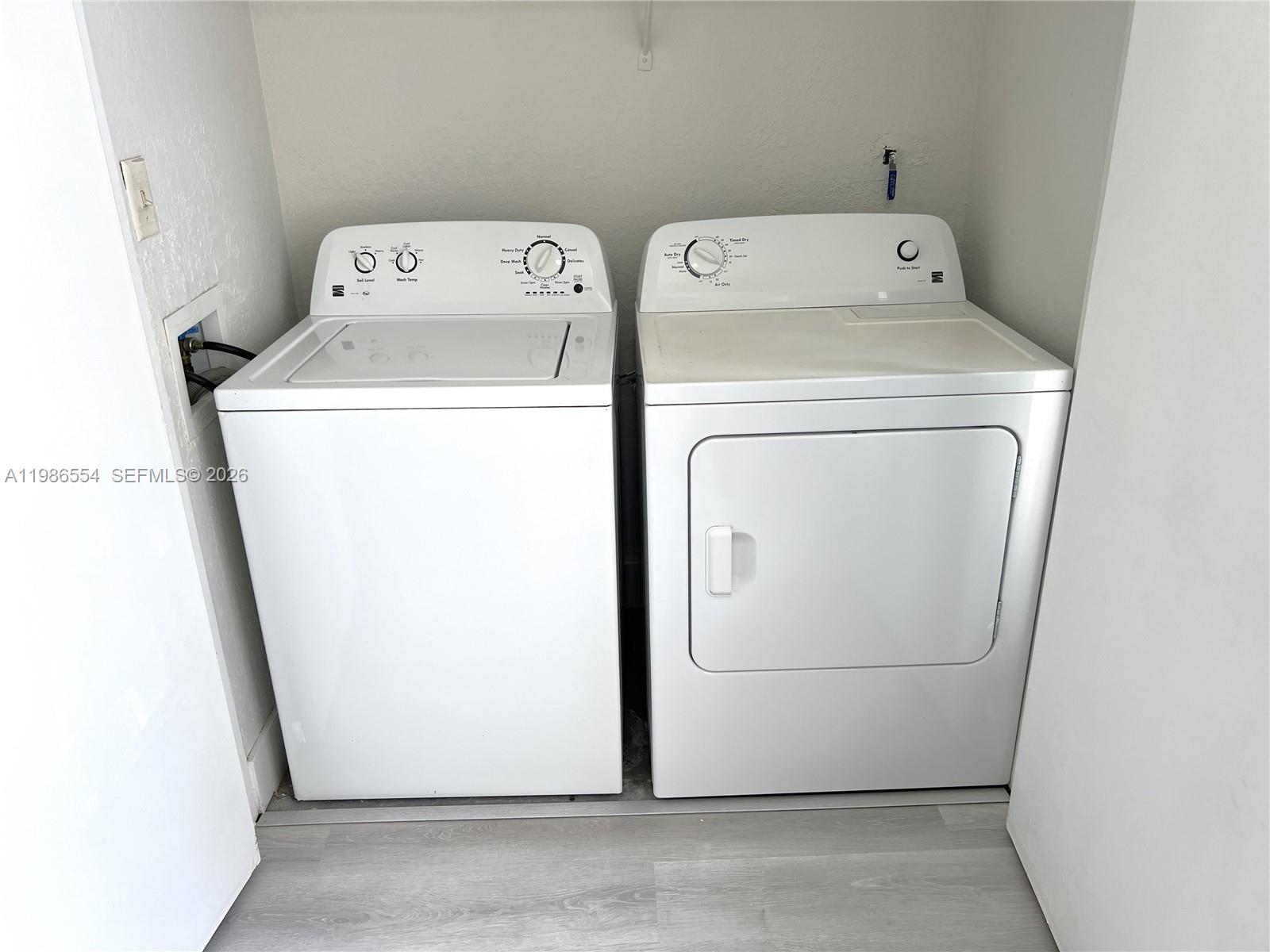 LAKEVIEW CLUB CONDO - Residential