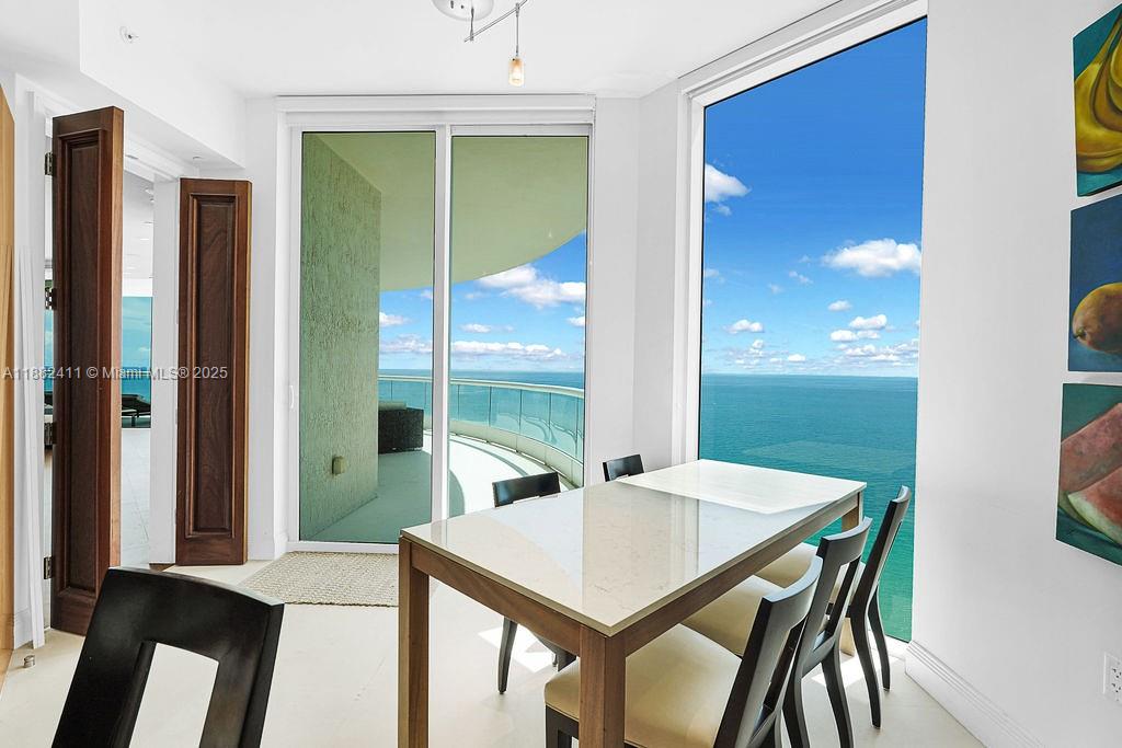 TURNBERRY OCEAN COLONY - Residential