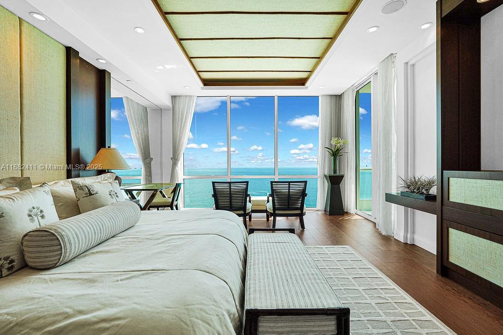 TURNBERRY OCEAN COLONY - Residential
