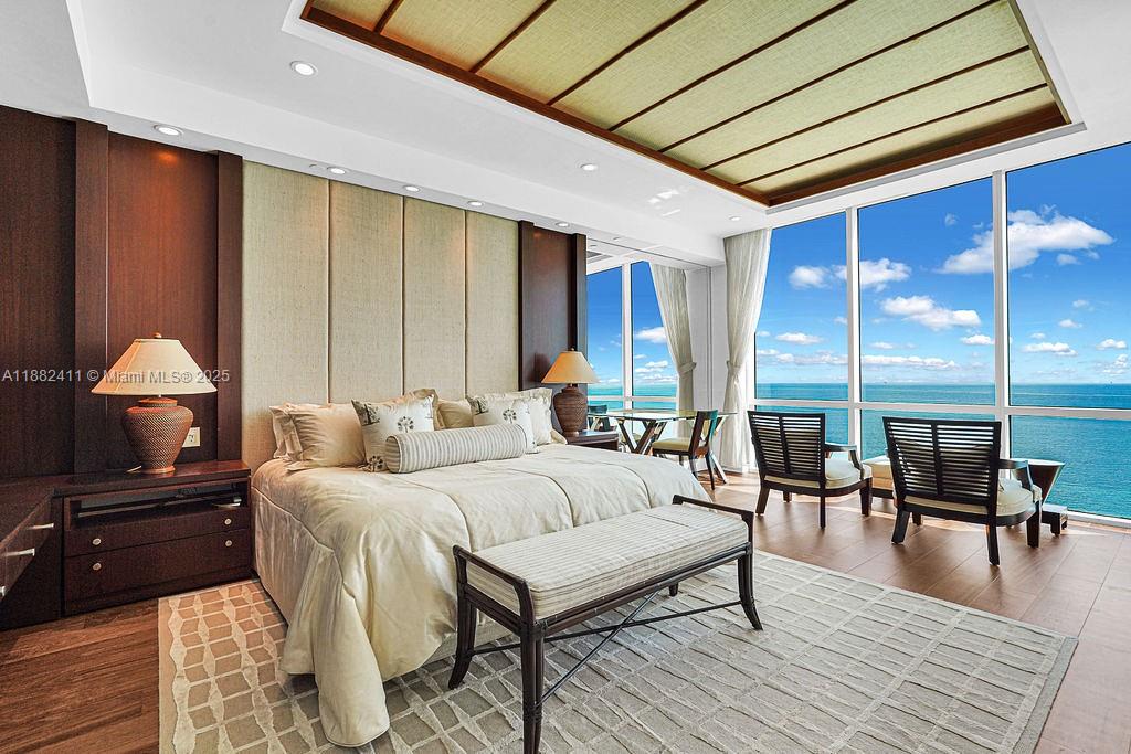 TURNBERRY OCEAN COLONY - Residential