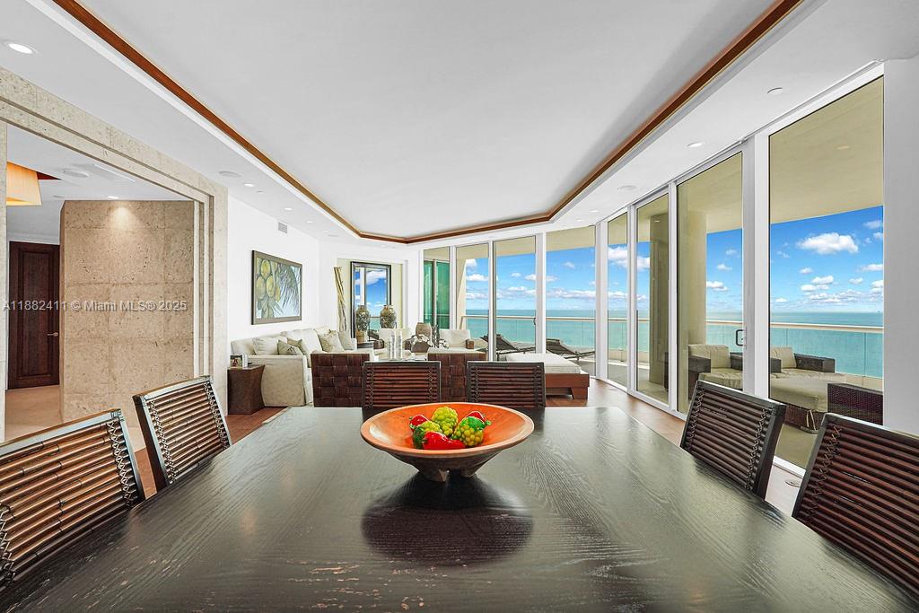 TURNBERRY OCEAN COLONY - Residential