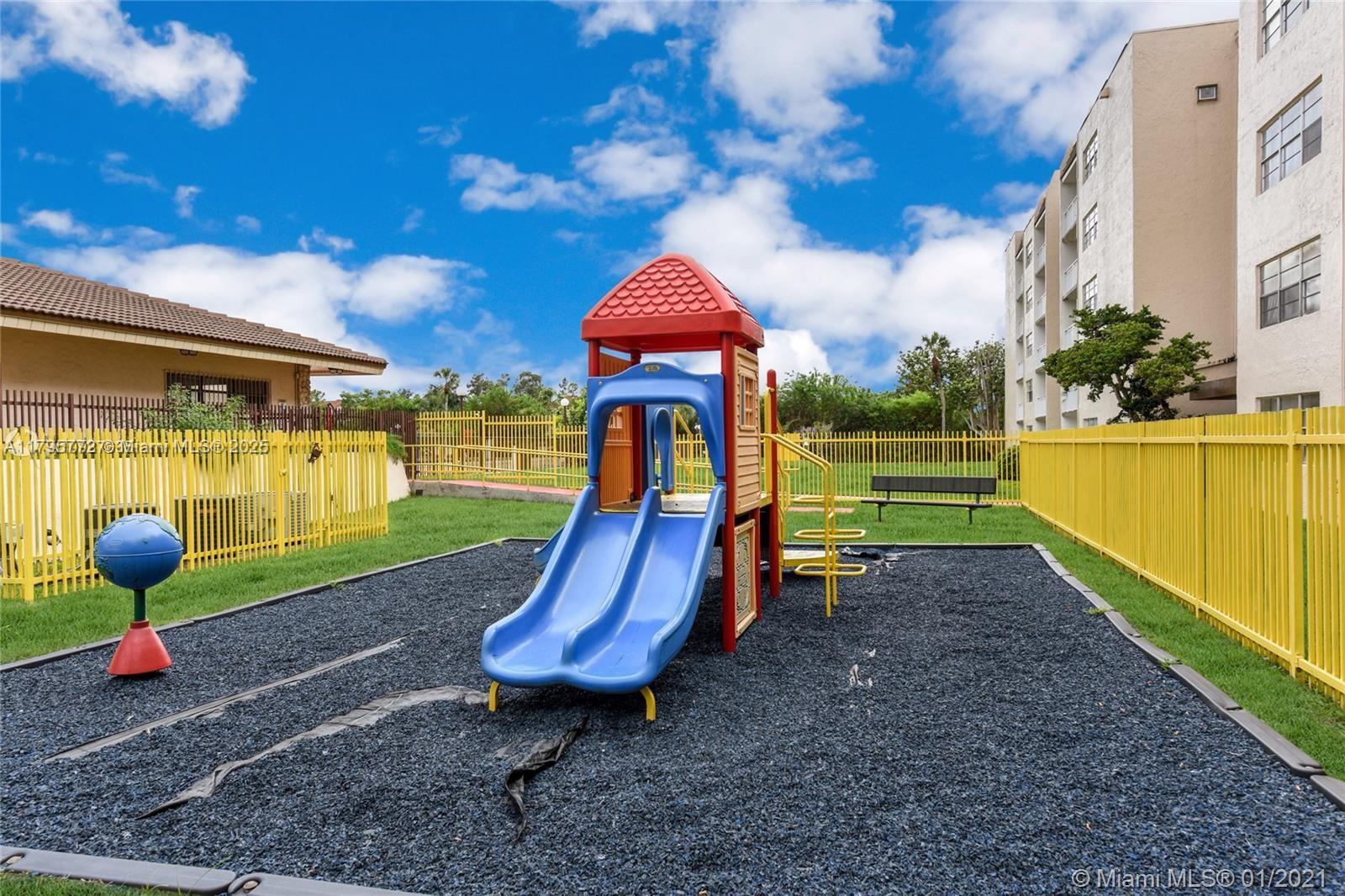 6950 Miami Gardens Dr 2-411