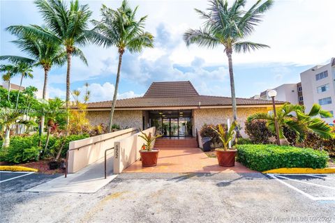 6950 Miami Gardens Dr 2-411 Hialeah FL 33015