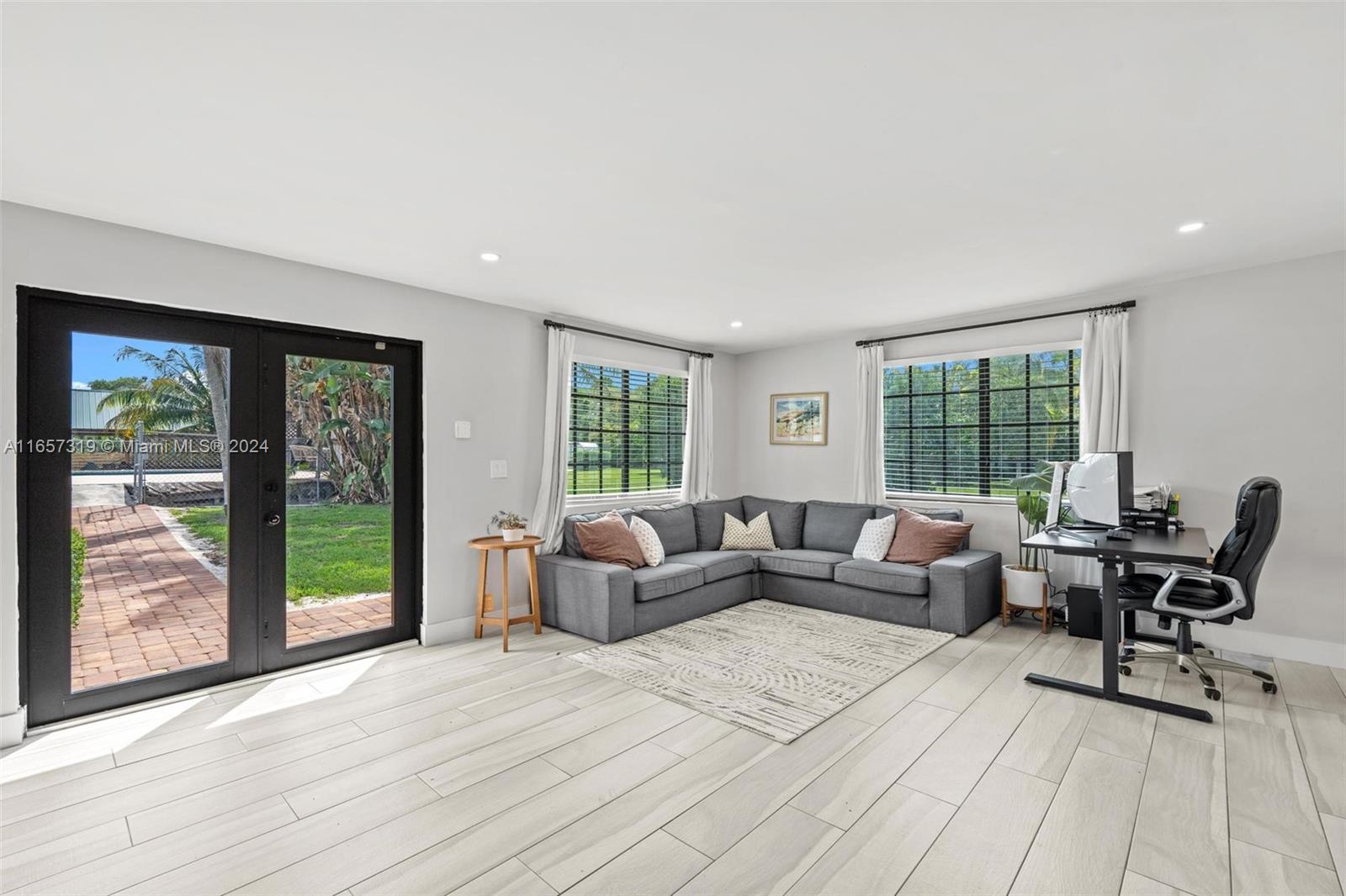 Rolling Oak Estates - Residential