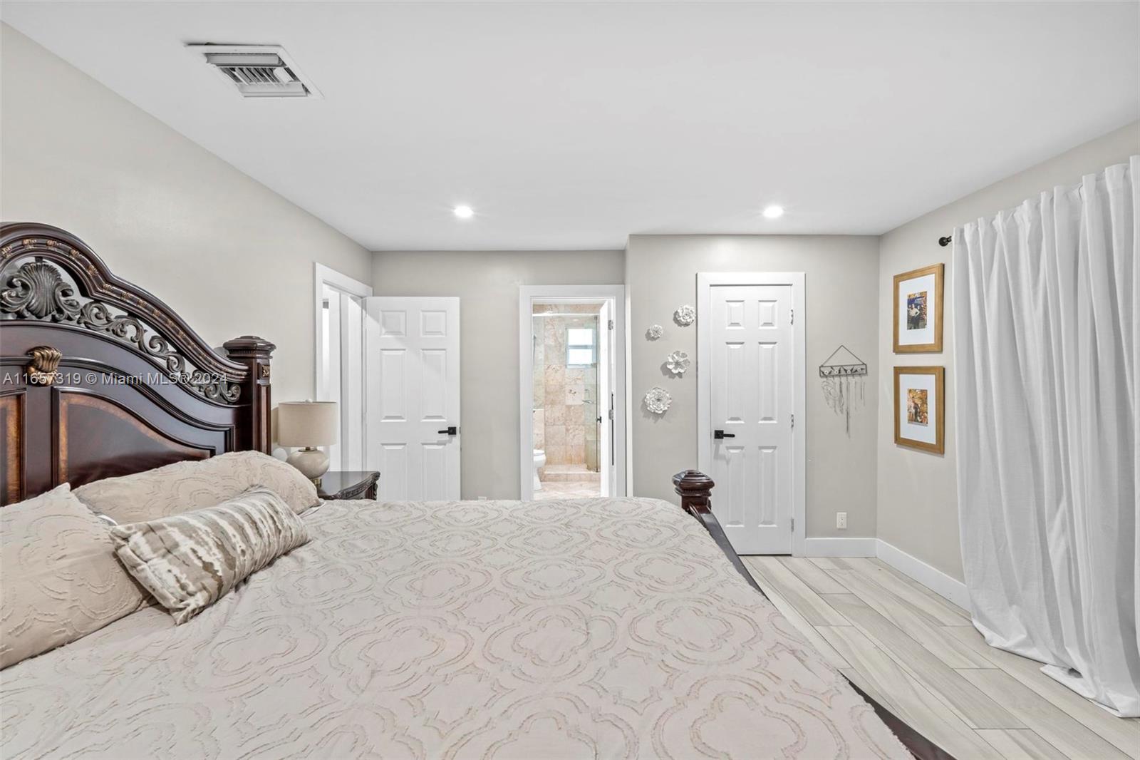 Rolling Oak Estates - Residential