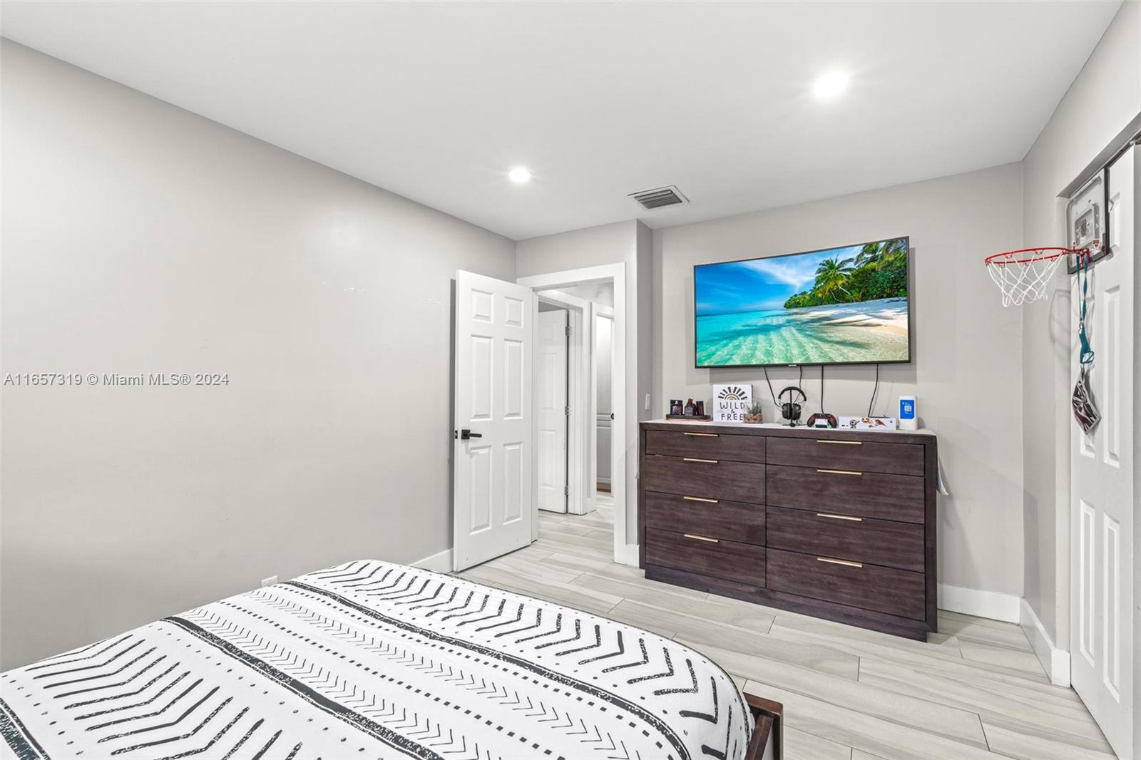 Rolling Oak Estates - Residential