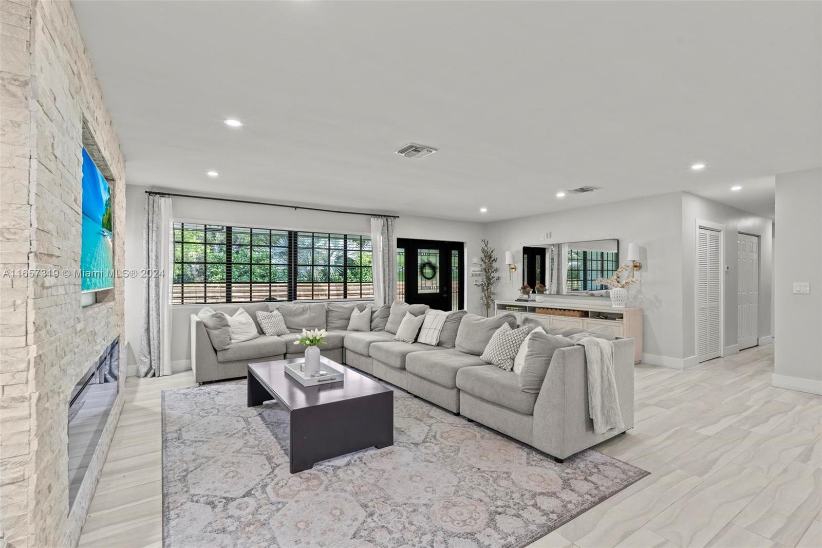 Rolling Oak Estates - Residential