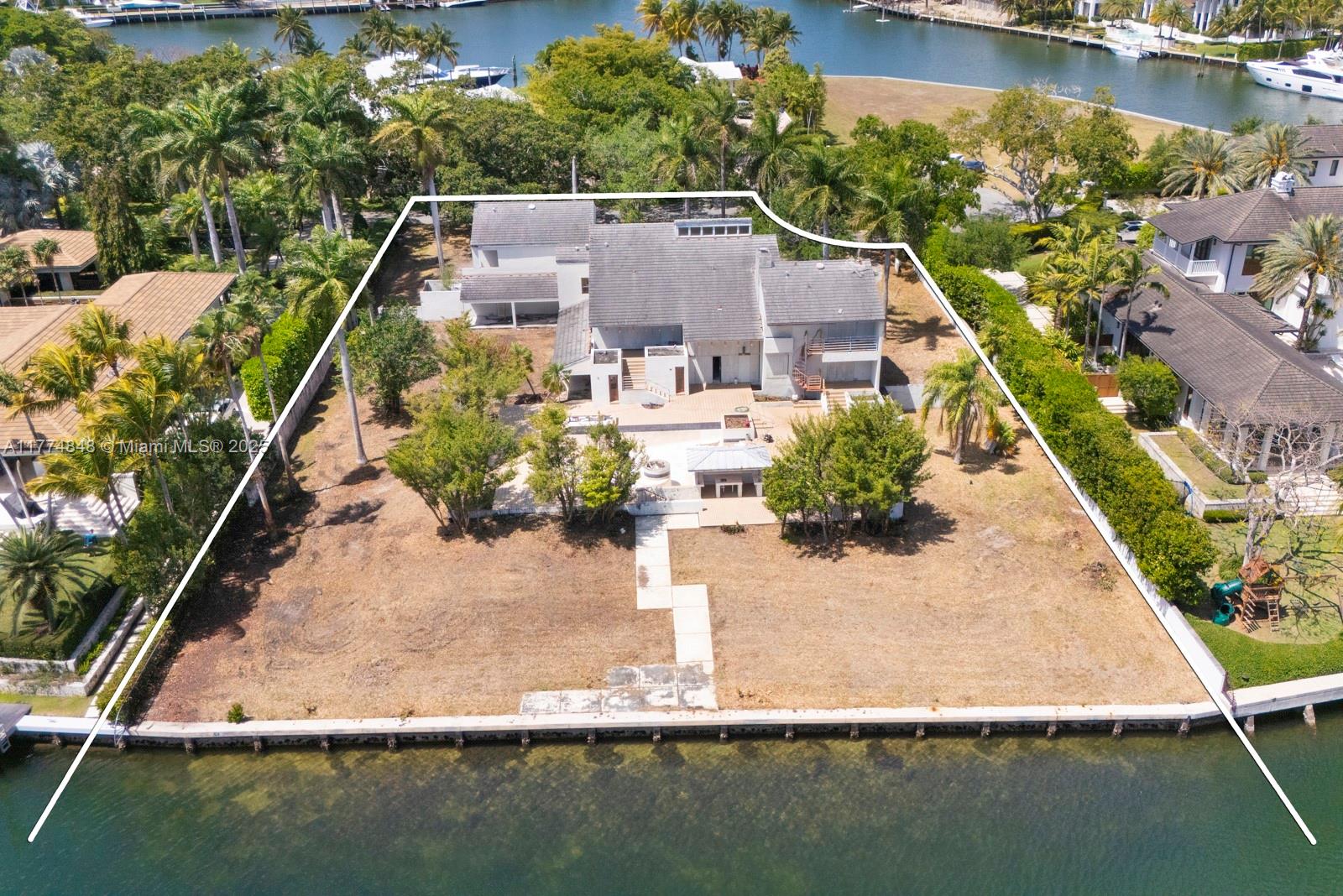GABLES ESTATES NO 2 - Land