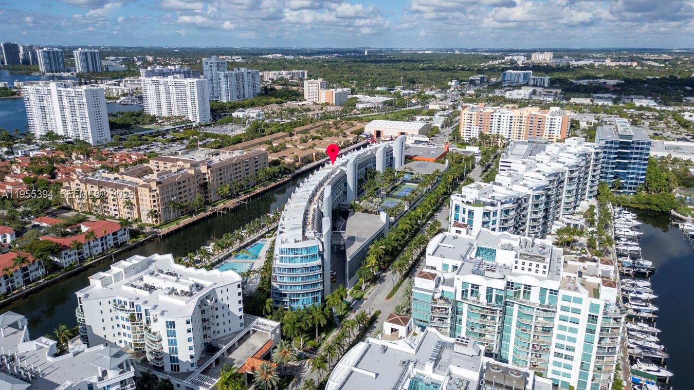 ARTECH RESIDENCES - Residential