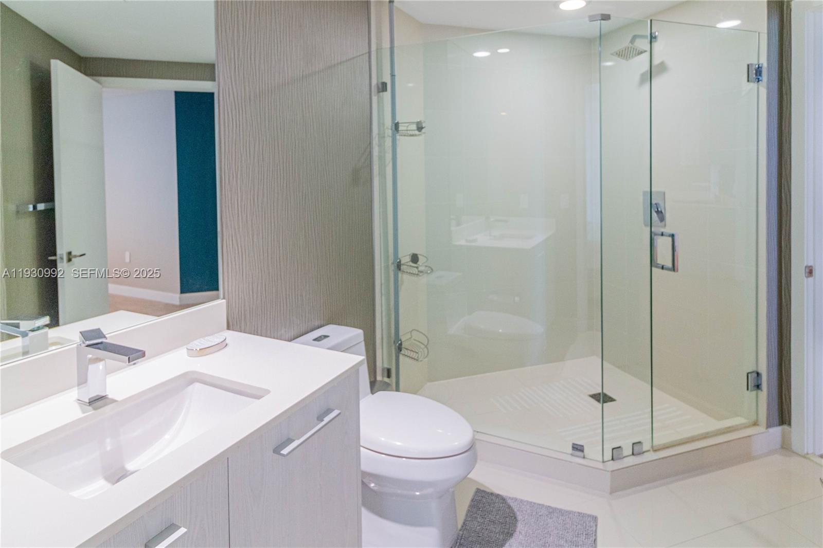 BRICKELL HEIGHTS EAST CON - Residential Lease