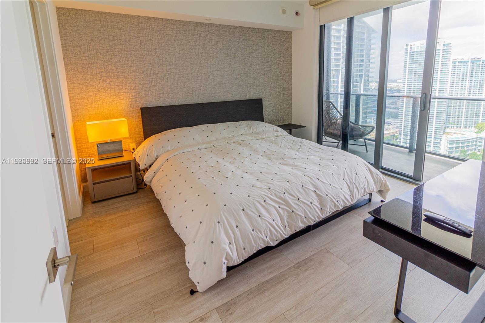 BRICKELL HEIGHTS EAST CON - Residential Lease