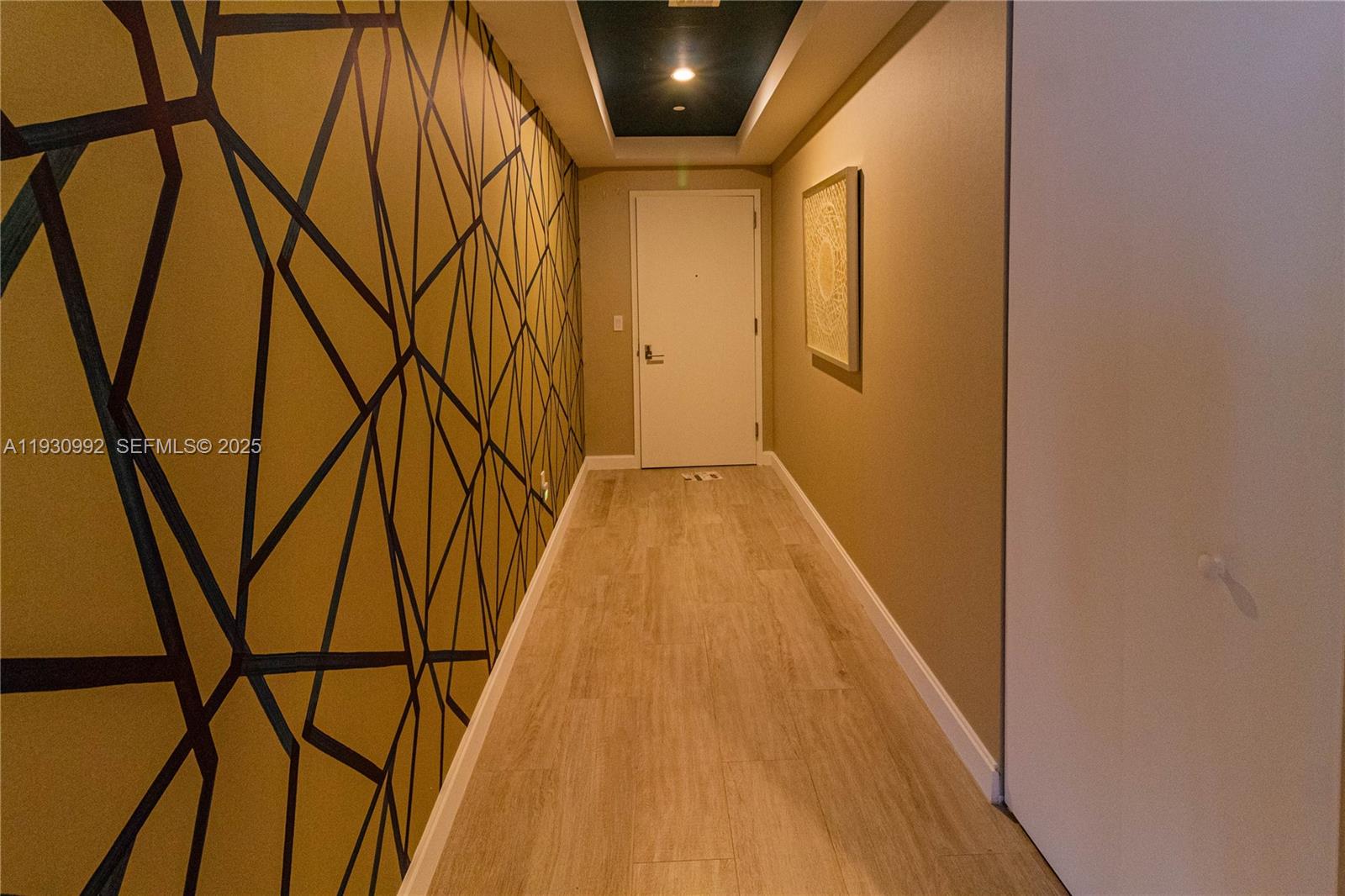 BRICKELL HEIGHTS EAST CON - Residential Lease