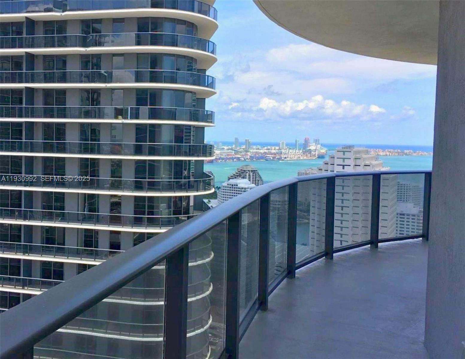BRICKELL HEIGHTS EAST CON - Residential Lease