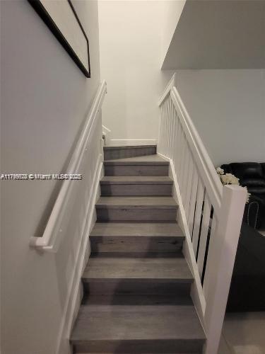 Cedar Pointe - Residential