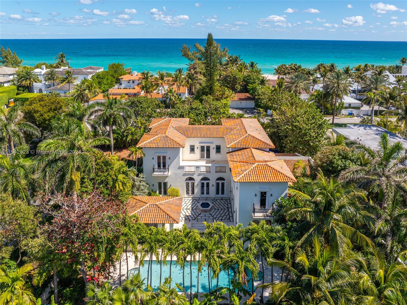 Property for Sale at 296 Ocean Blvd, Golden Beach, Miami-Dade County, Florida - Bedrooms: 6 
Bathrooms: 6  - $8,995,000
