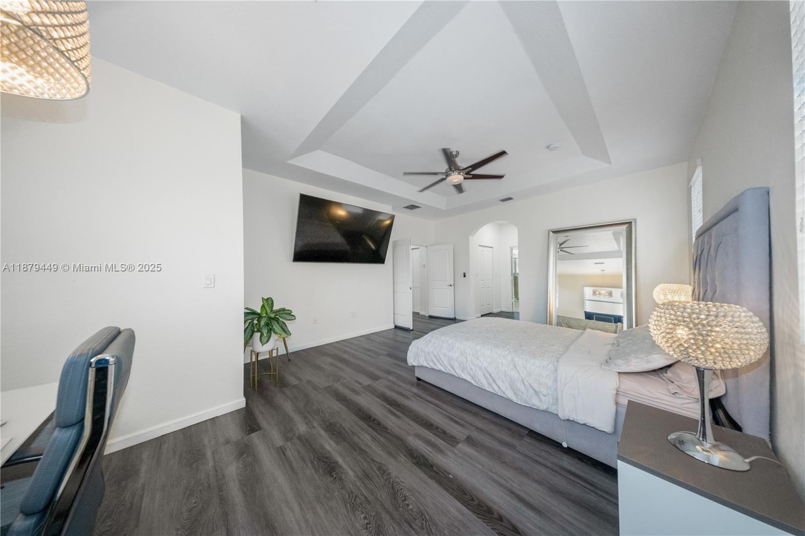 HEMINGWAY POINT - Residential