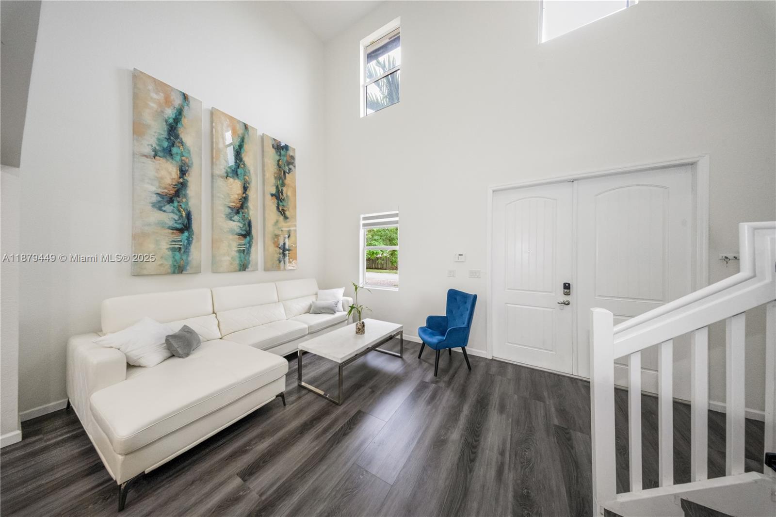 HEMINGWAY POINT - Residential