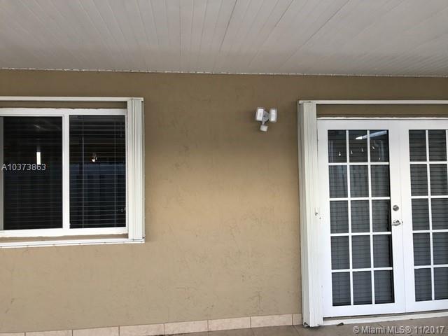 GABRIELLA CONDO CENTER - Residential